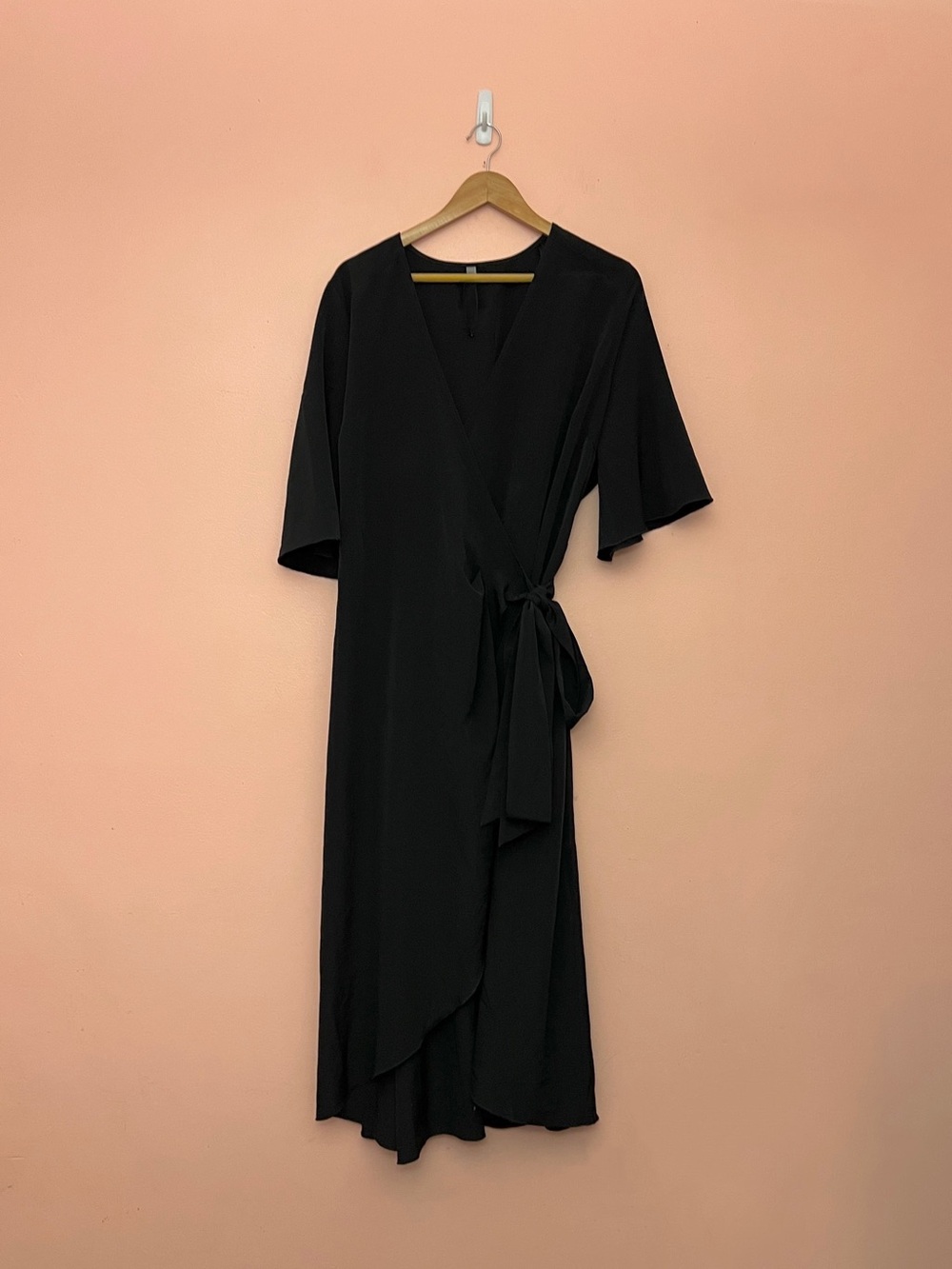 Melissa McCarthy Seven7 Black Lightweight Midi Wrap Dress 1X